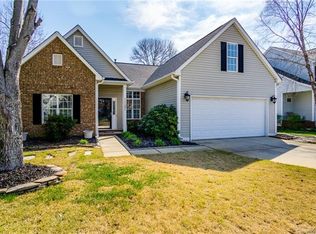 11131 Travis Gulch Dr, Charlotte, NC 28277