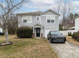 2116 Sebastiani Dr, Charlotte, NC 28214