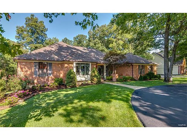 9837 Eagle Hill Ln photo 1