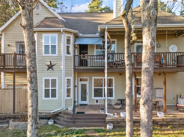 15 Penwith Ln, Bella Vista, AR 72714
