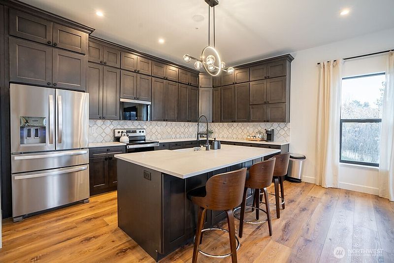 3rd image of 41 Kokanee Lane #B