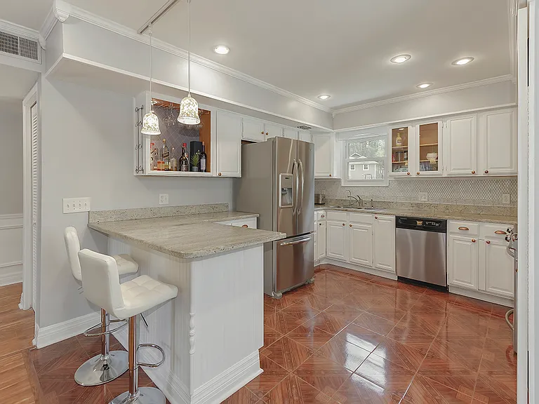 19017 Cedar Ln — Photo 18