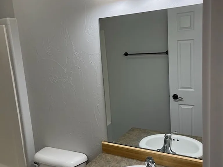 3308 W Babcock St — Photo 14