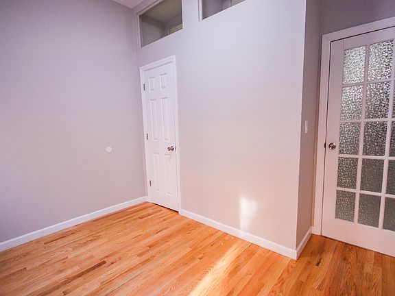 4th image of 32 E 7th St APT 2A