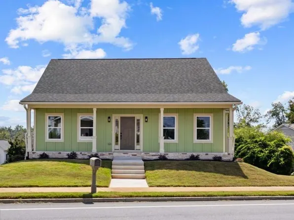 112 Lagrange St, Newnan, GA 30263