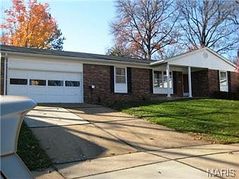2nd image of 1950 Valerie Ct