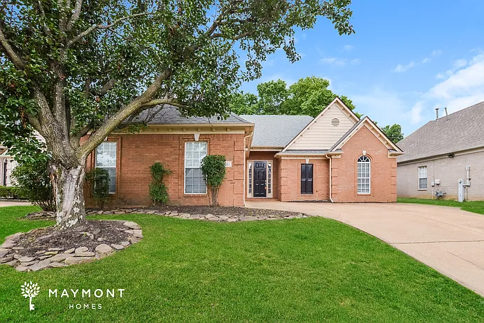 3 bed, 2.0 bath, 1436 sqft, $1,871 — Photo 1