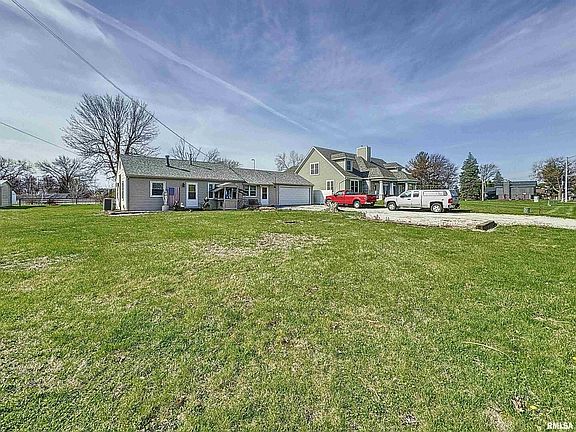 2nd image of 1207 W 53rd St