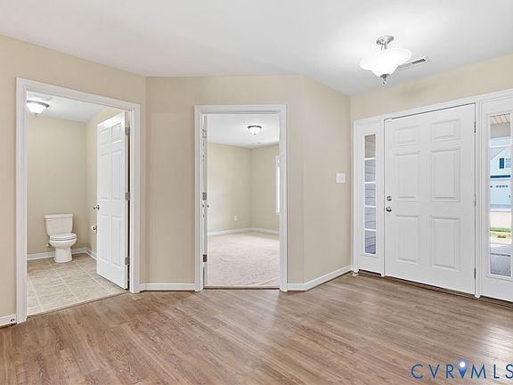 2nd image of 7304 Beechbark Ln