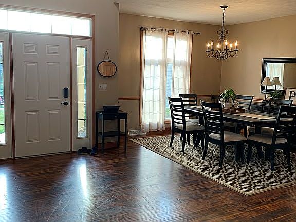 2nd image of 212 Winter Park Dr