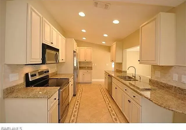 2518 SE 19th Ave — Photo 3