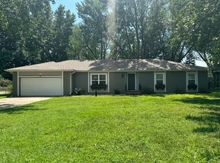 1380 E Deerfield St, Springfield, MO 65804