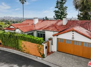 7932 Hillside Ave, Los Angeles, CA 90046