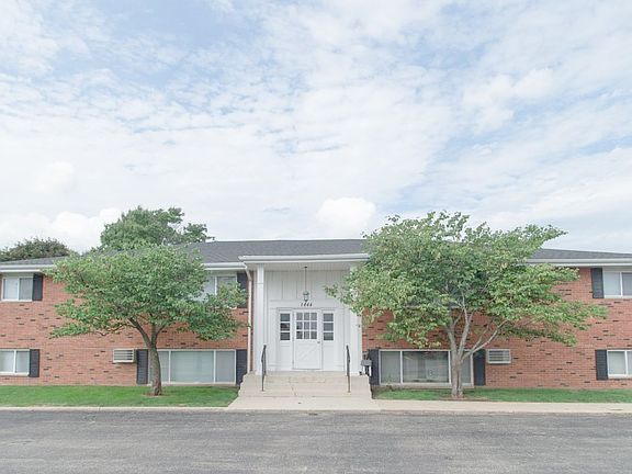 2nd image of 1444 State St #5