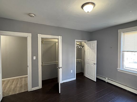 4th image of 451 Admiral St APT 1