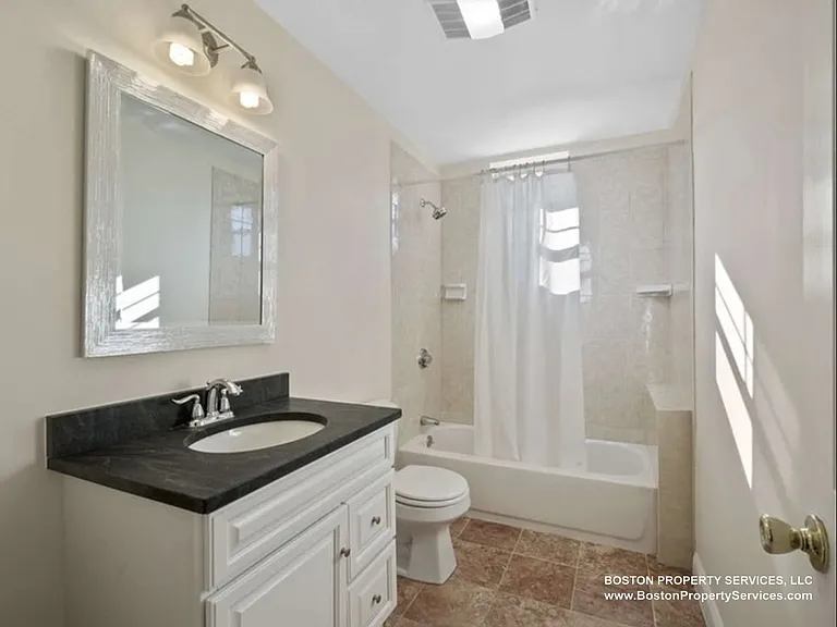 15 Millmont St #2 — Photo 19