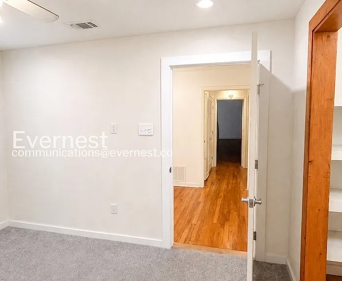 118 Cravens Ave — Photo 18