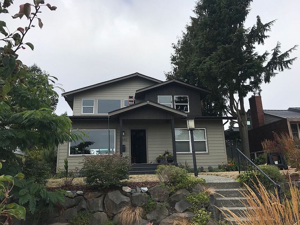 2nd image of 4051 52nd Ave SW