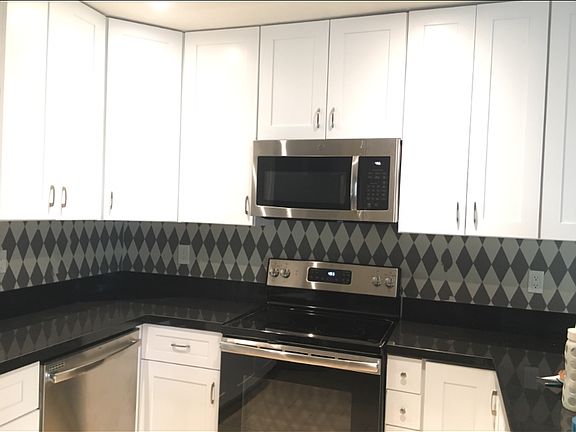3rd image of 6526 E Kings Ave