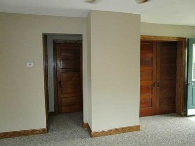 4th image of 4952 East Ave