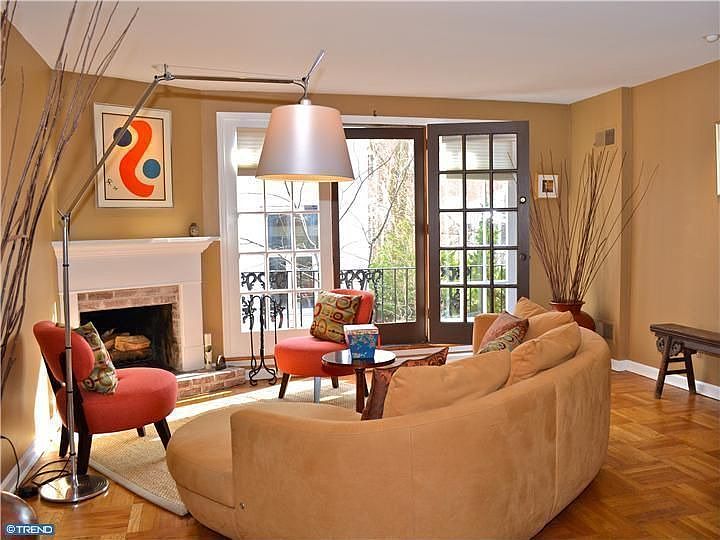 1st image of 2411 Delancey Pl #F