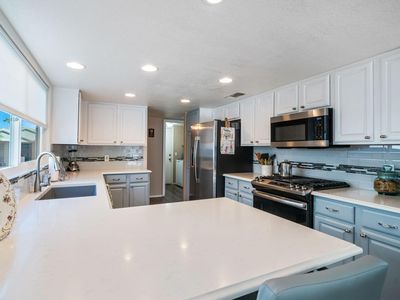 3935 E Rockwood Dr, Phoenix, AZ, 85050