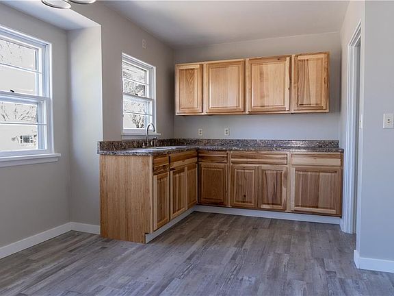 3rd image of 1248 Avenue F