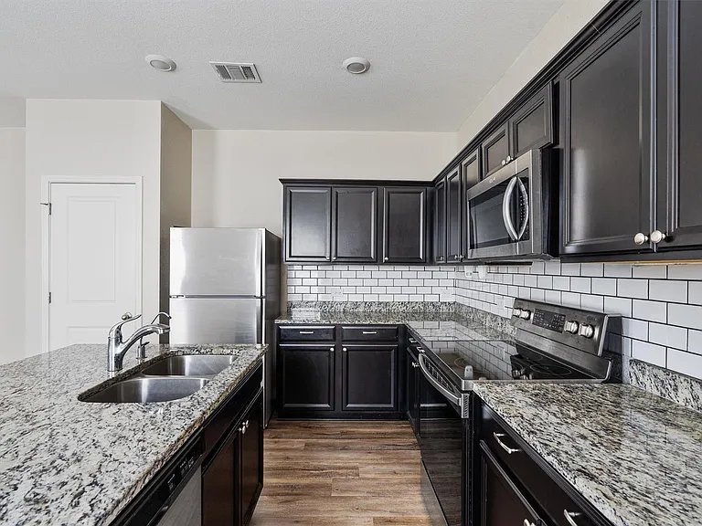 205 Athena Way — Photo 6