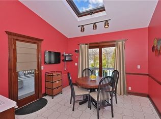 96 Wheaton Pl, Rutherford, NJ 07070