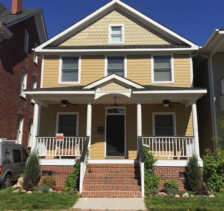 1st image of 715 Washington St