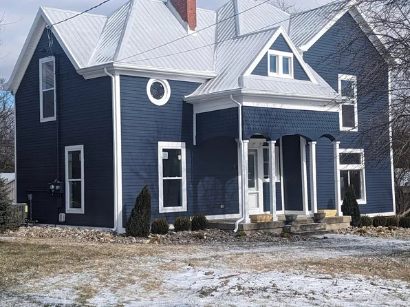 130 W Broadway St, Eminence, KY 40019
