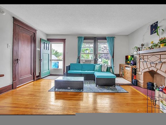 4th image of 77 Columbia Pkwy Floor 2
