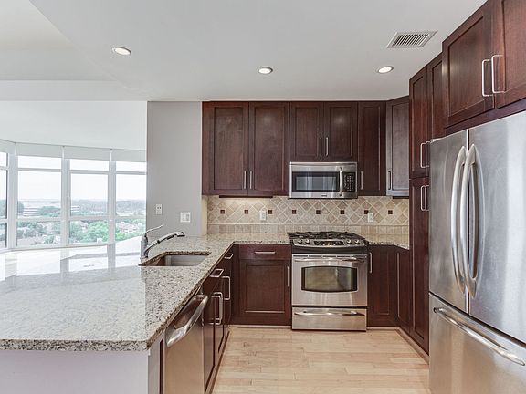 5th image of 8220 Crestwood Heights Dr APT 1117