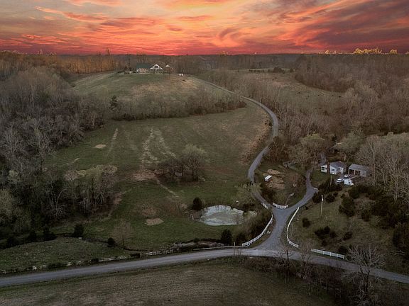 3rd image of 499 Mount Herman Rd