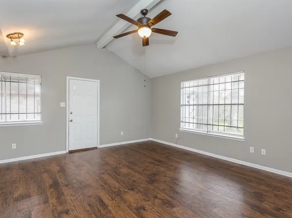 9731 Courben Ln, Houston, TX 77078