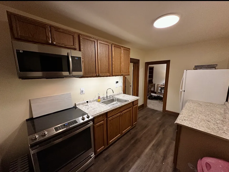 116 Elm St #2