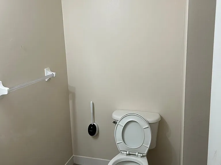 31 Prestwick Way — Photo 17