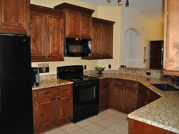 4th image of 5809 Laguna Woods Ct
