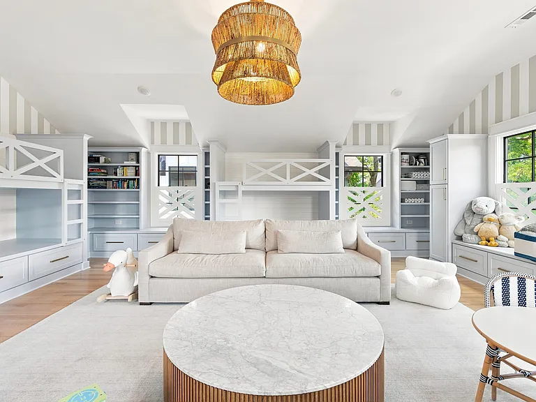 3914 Abbott Martin Rd — Photo 42