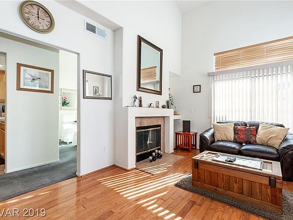 5th image of 1676 Saint Malo Way