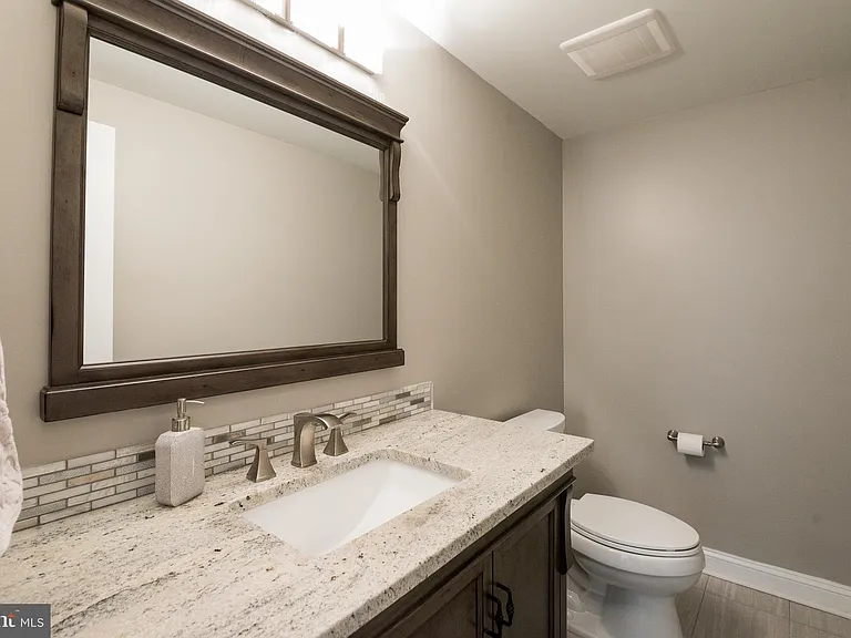 5920 Maplewood Park Pl — Photo 26