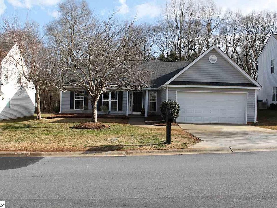 1st image of 180 Bonnie Woods Dr