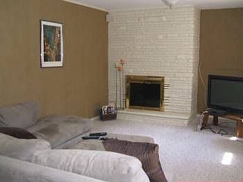 4th image of 77 Taber Rd