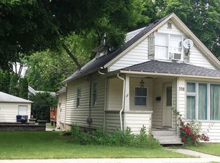 398 Lincoln Ave, Elgin, IL 60120