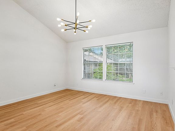 3rd image of 5300 Keller Springs Rd APT 2055