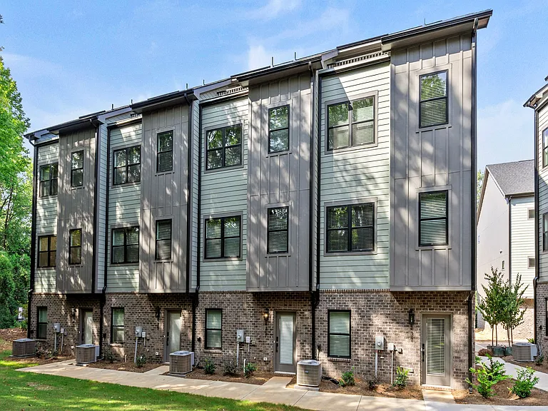 The Collection at North Davidson Townhomes for Rent in NoDa — Photo 58