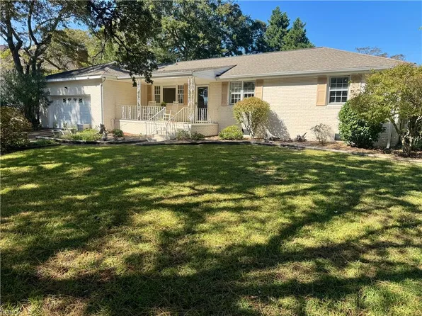 2712 Broad Bay Rd, Virginia Beach, VA 23451