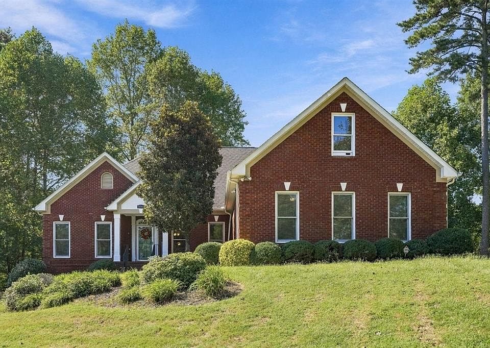 1st image of 5785 Nash Commons Dr