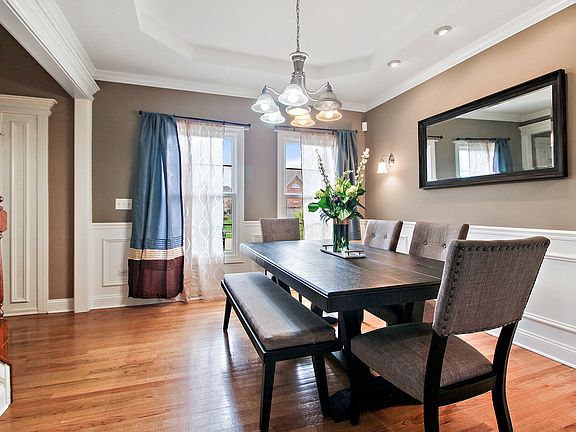 5th image of 25840 Meadowland Cir