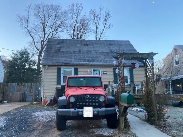127 Sycamore Rd, Baltimore, MD 21226